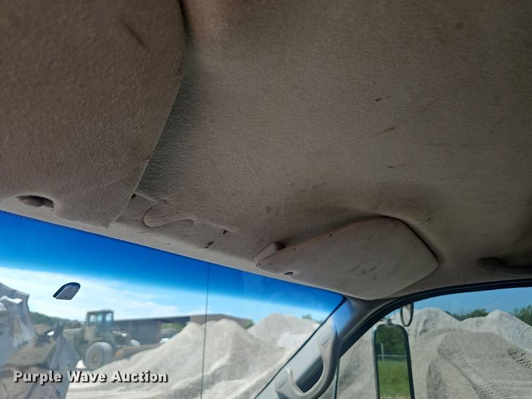 image for item NX9168 2007 Ford F750 Super Duty utility / service truck