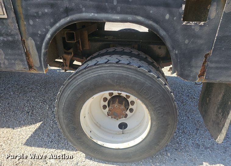 image for item NX9168 2007 Ford F750 Super Duty utility / service truck