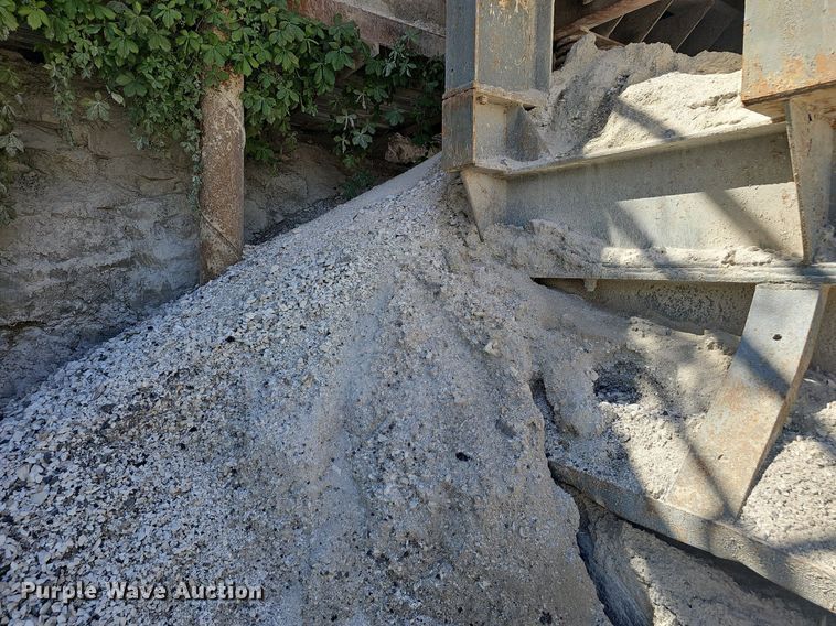 image for item NX9173 Pioneer jaw crusher