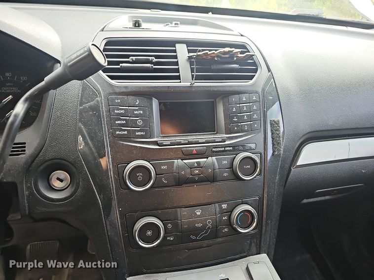 image for item NX9189 2019 Ford  Explorer Police Interceptor   SUV