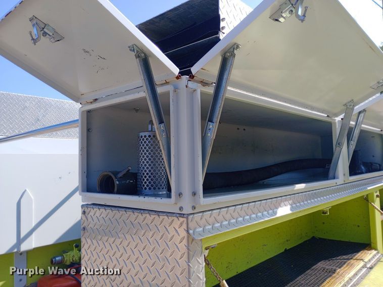 image for item NY9527 1988 Ford F350 Custom rescue vehicle