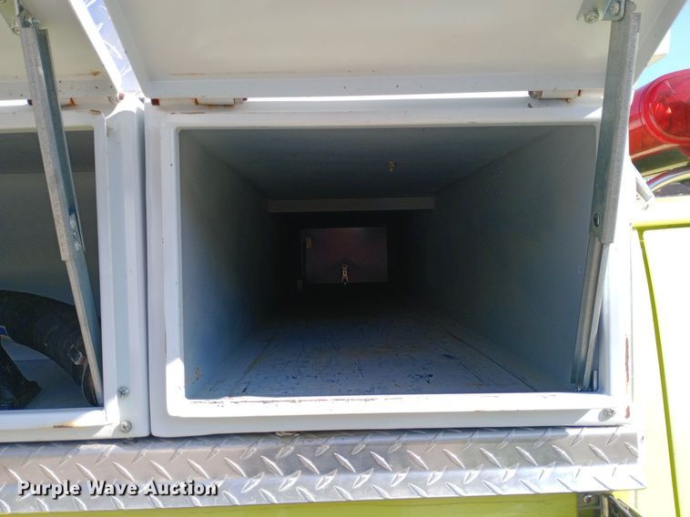 image for item NY9527 1988 Ford F350 Custom rescue vehicle