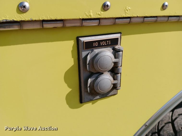 image for item NY9527 1988 Ford F350 Custom rescue vehicle