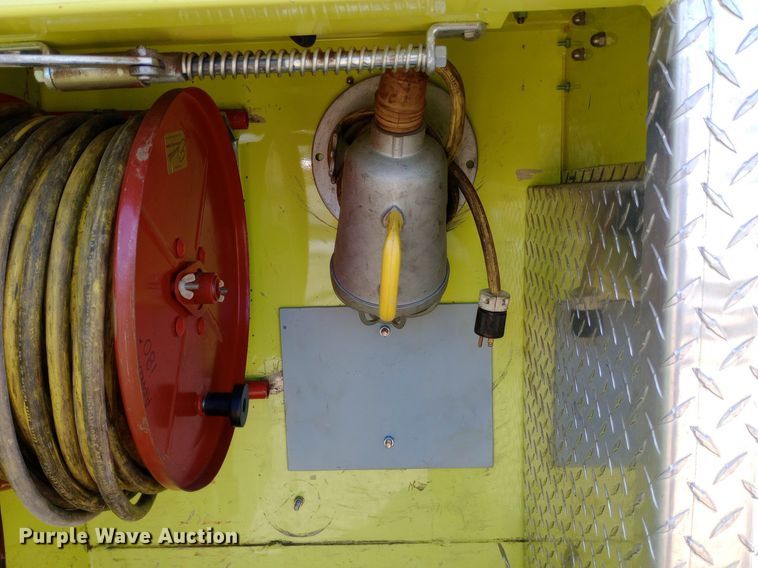 image for item NY9527 1988 Ford F350 Custom rescue vehicle