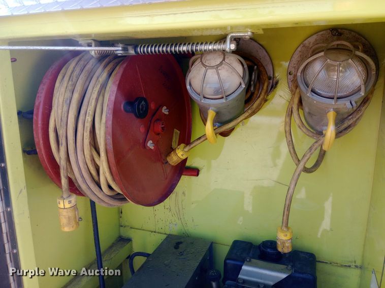 image for item NY9527 1988 Ford F350 Custom rescue vehicle