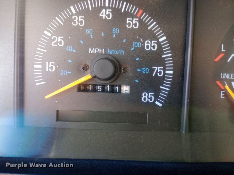 image for item NY9527 1988 Ford F350 Custom rescue vehicle