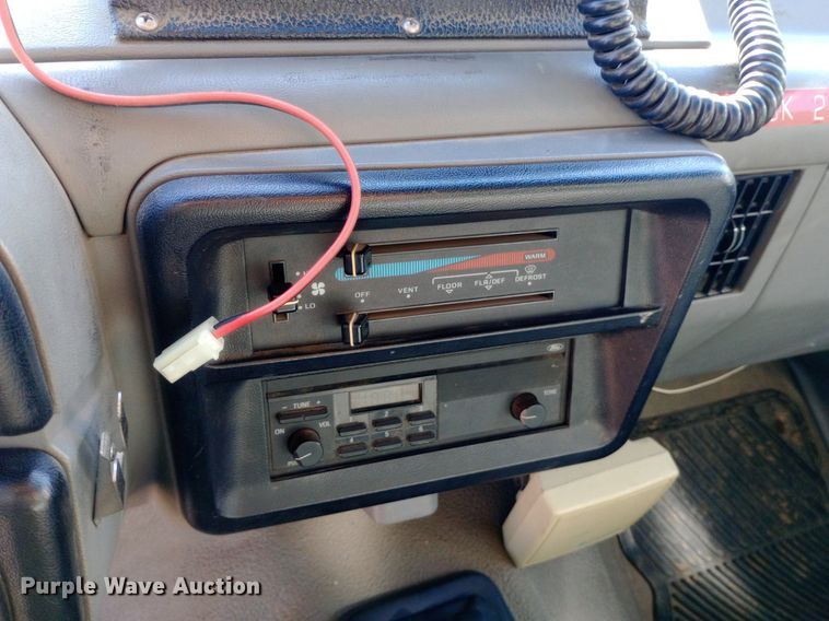 image for item NY9527 1988 Ford F350 Custom rescue vehicle