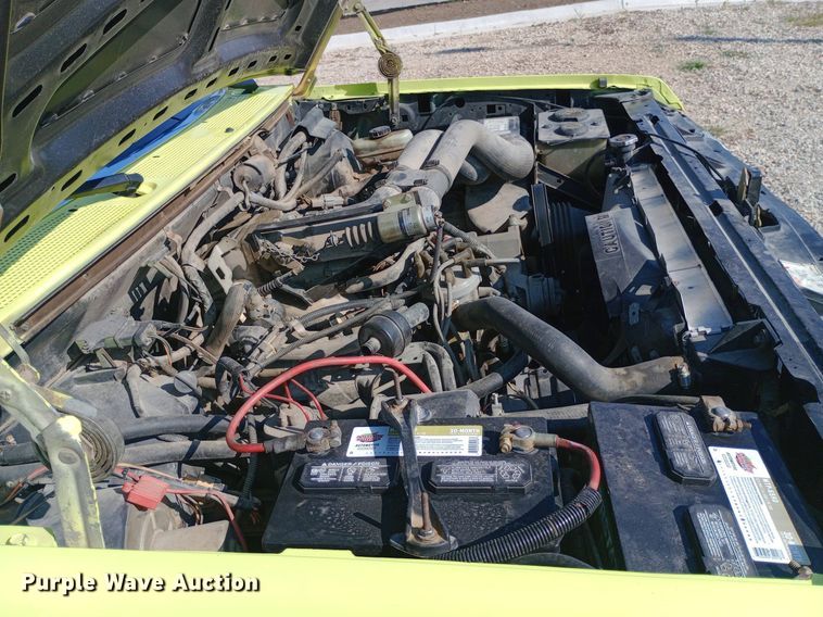 image for item NY9527 1988 Ford F350 Custom rescue vehicle