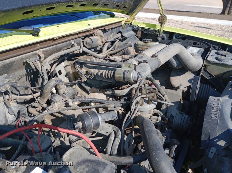 image for item NY9527 1988 Ford F350 Custom rescue vehicle