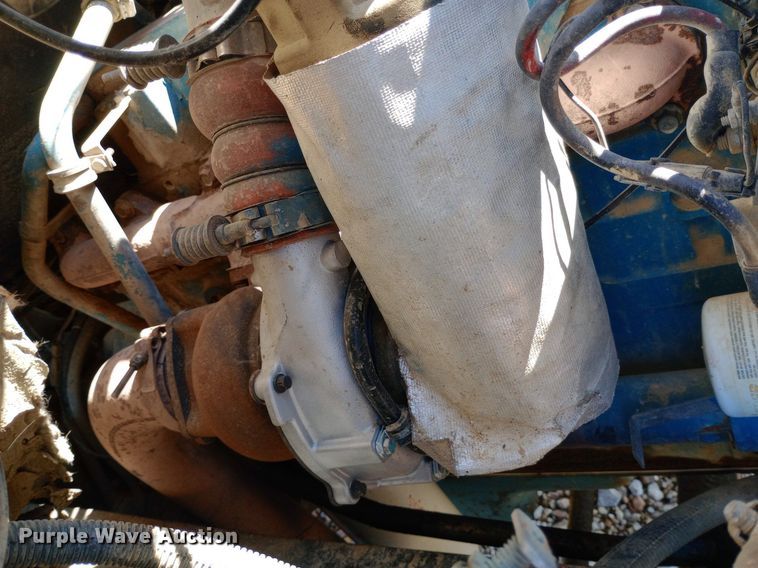 image for item NY9530 1996 International  8100 dump truck