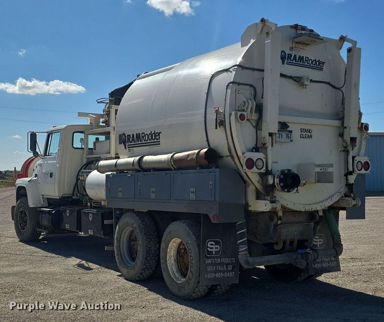 image for item OD9730 1993 Ford  L8000 sewer rodder truck