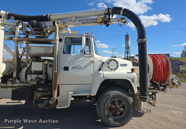 image for item OD9730 1993 Ford  L8000 sewer rodder truck