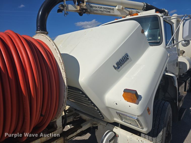 image for item OD9730 1993 Ford  L8000 sewer rodder truck