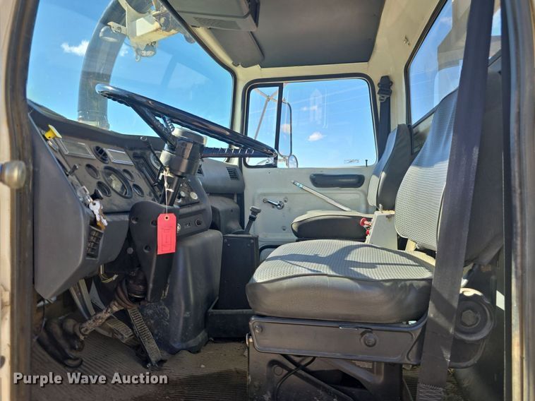 image for item OD9730 1993 Ford  L8000 sewer rodder truck