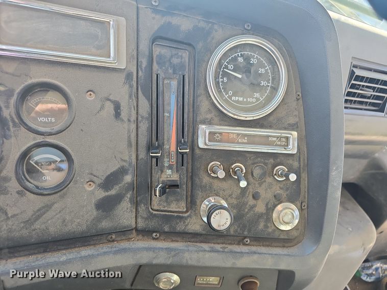 image for item OD9730 1993 Ford  L8000 sewer rodder truck