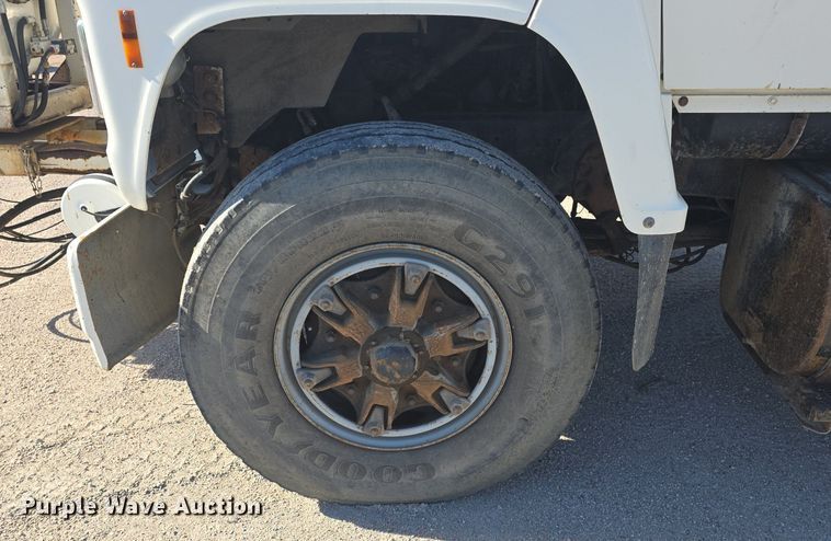 image for item OD9730 1993 Ford  L8000 sewer rodder truck