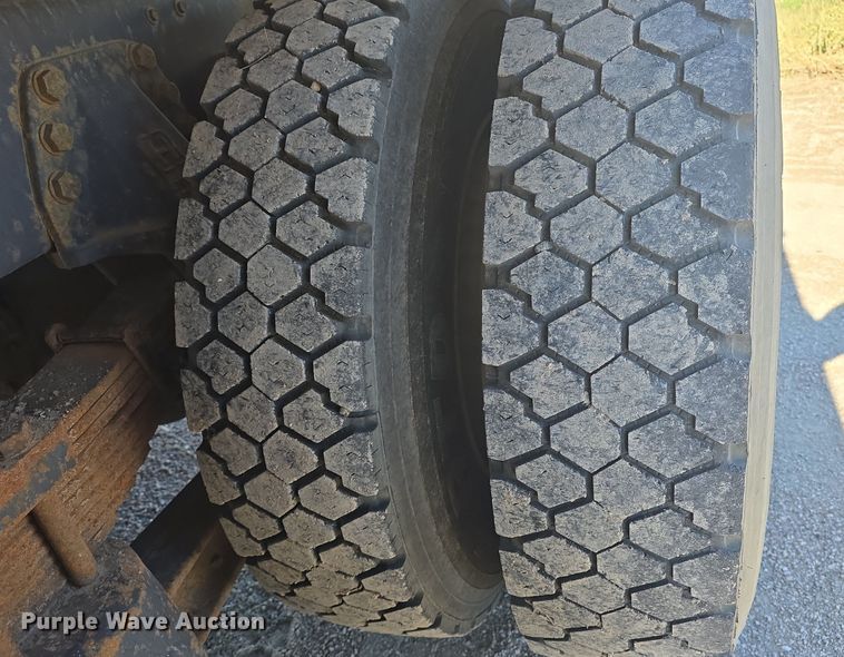 image for item OD9730 1993 Ford  L8000 sewer rodder truck