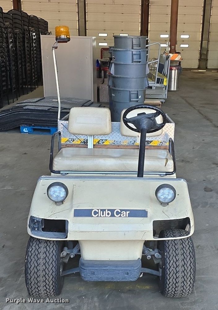 image for item OD9736 1998 Club Car DS golf cart