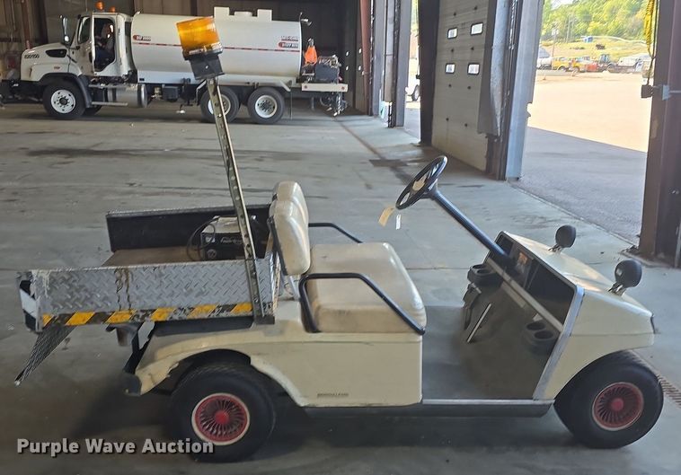 image for item OD9736 1998 Club Car DS golf cart