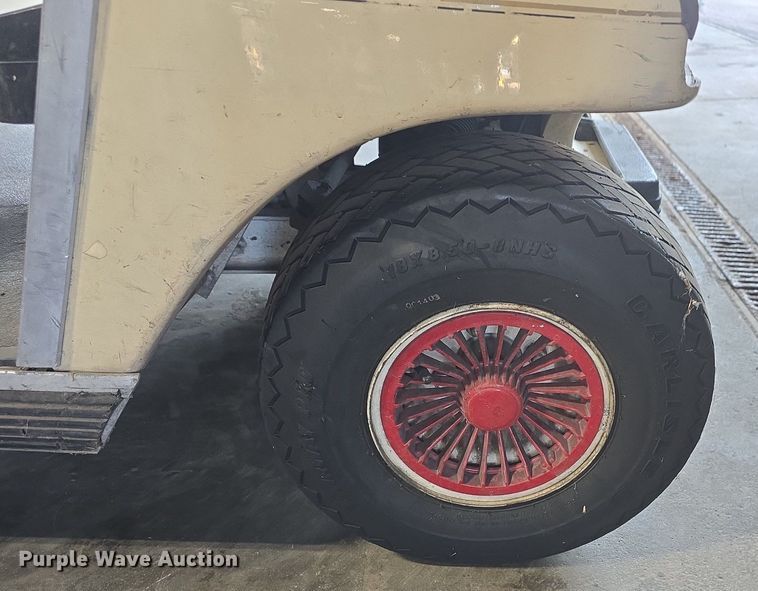 image for item OD9736 1998 Club Car DS golf cart