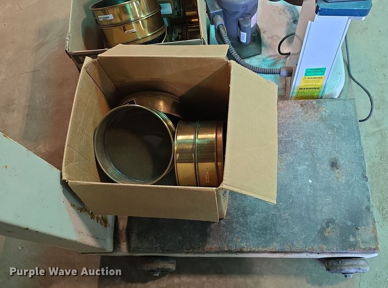 image for item OD9746 Office equipment