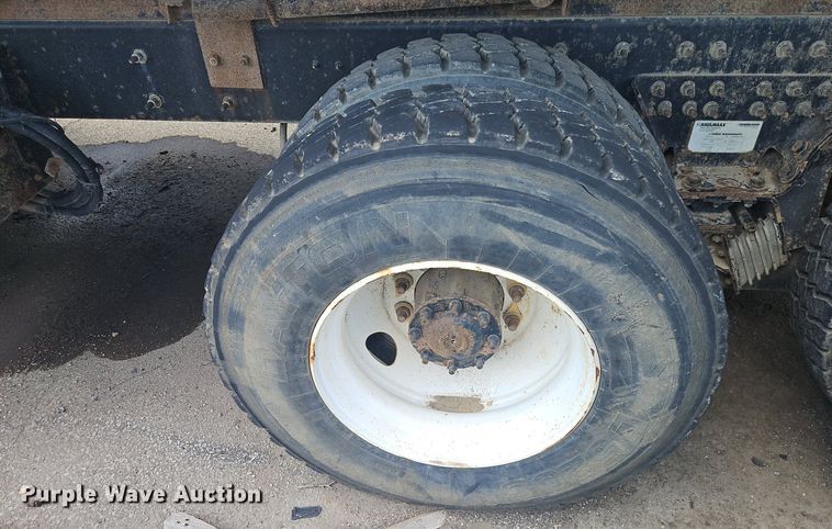 image for item OF9842 2014 International  WorkStar 7500 dump truck