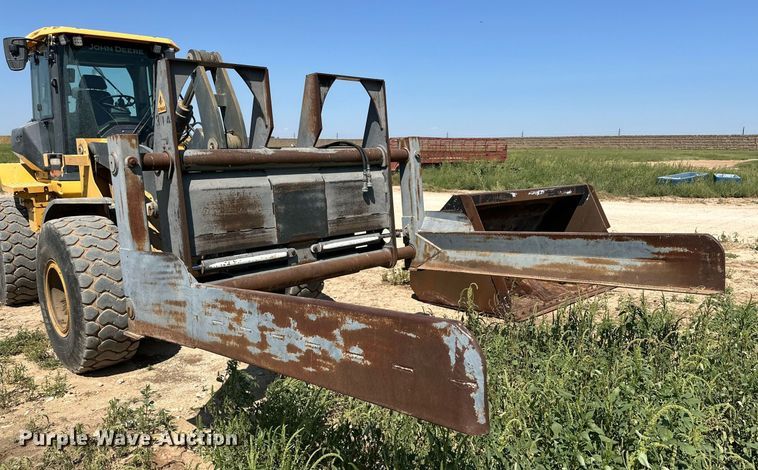 image for item DD3209 Dymax hay bale mover