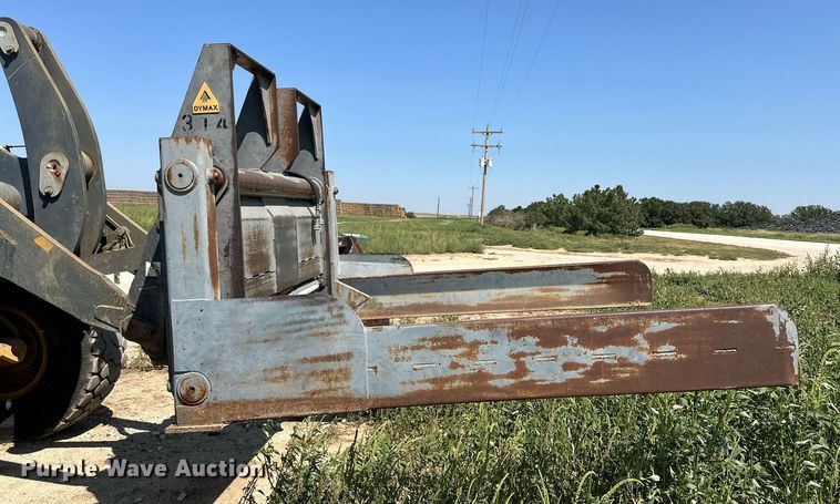 image for item DD3209 Dymax hay bale mover