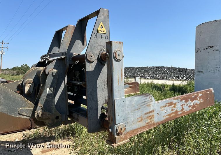 image for item DD3209 Dymax hay bale mover