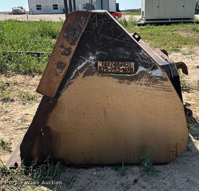 image for item DD3210 Tidenburgs Roll Out Bucket