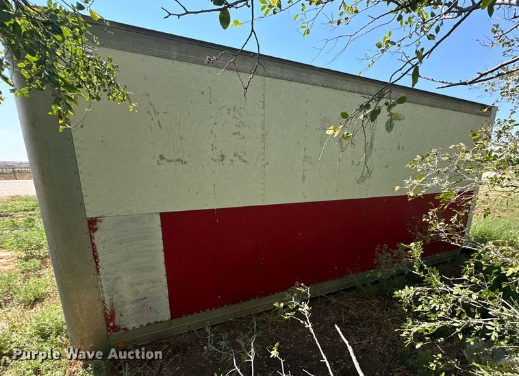 image for item DD3211 Box truck bed 