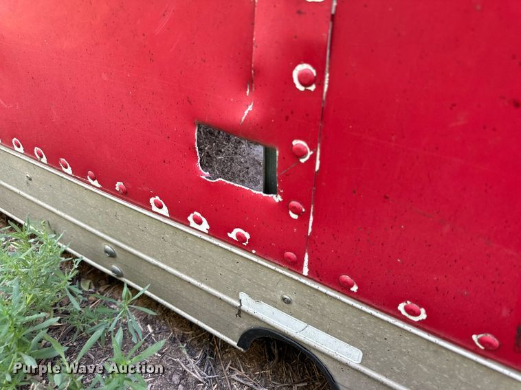 image for item DD3211 Box truck bed 