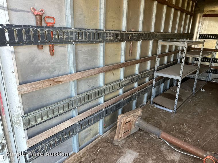 image for item DD3211 Box truck bed 