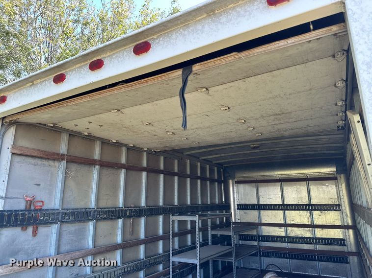 image for item DD3211 Box truck bed 