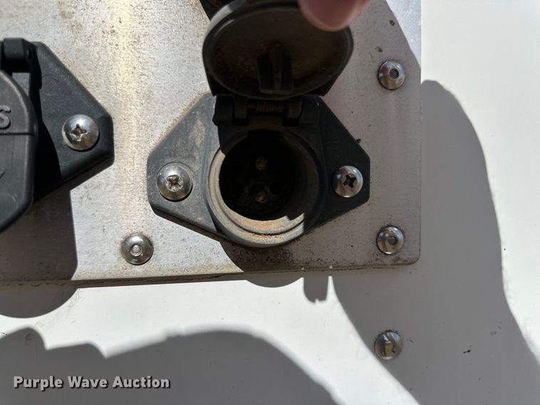 image for item DG4470 2016 Timpte grain trailer