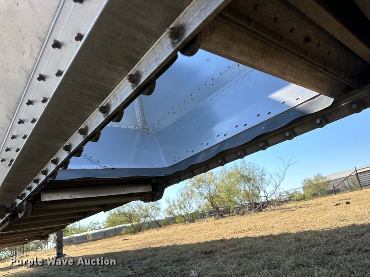 image for item DG4470 2016 Timpte grain trailer