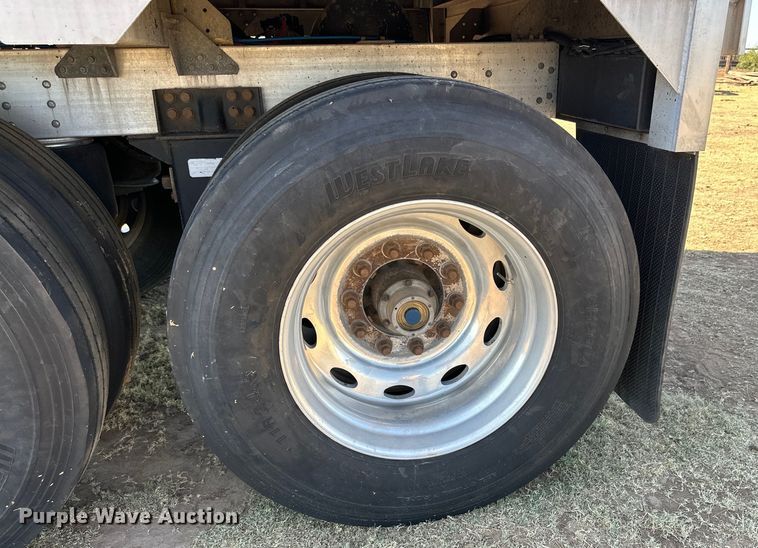 image for item DG4470 2016 Timpte grain trailer