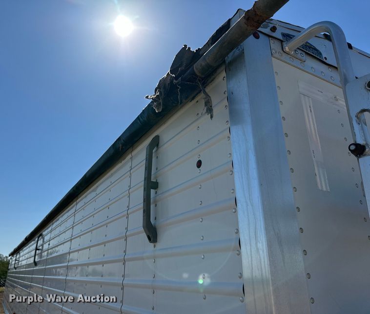 image for item DG4471 2014 Stoughton  AHV-421T-AR-A grain trailer