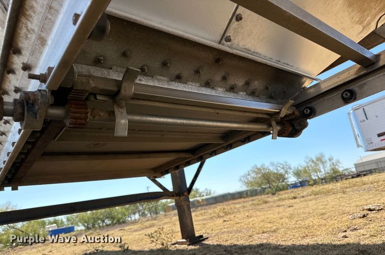 image for item DG4471 2014 Stoughton  AHV-421T-AR-A grain trailer