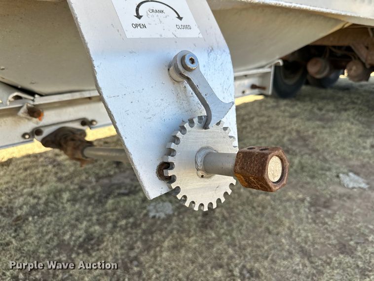 image for item DG4471 2014 Stoughton  AHV-421T-AR-A grain trailer