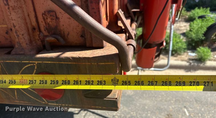 image for item DG4479 1973 Chevrolet C65 grain truck