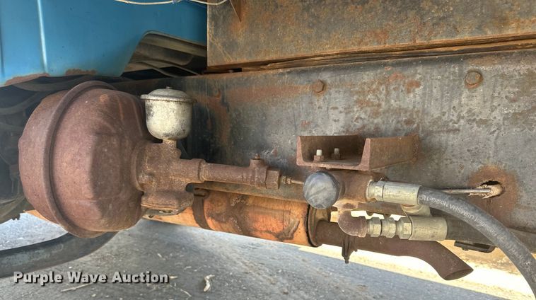 image for item DG4479 1973 Chevrolet C65 grain truck