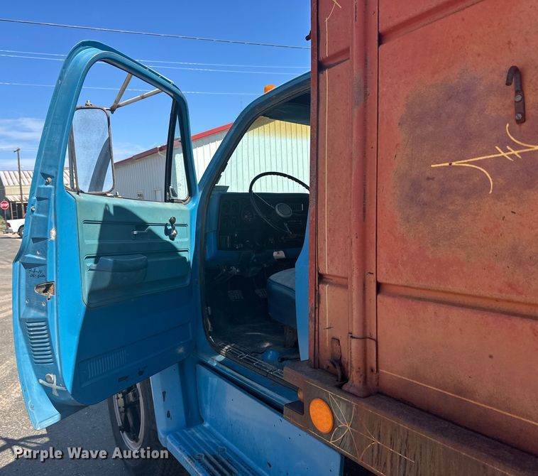 image for item DG4479 1973 Chevrolet C65 grain truck