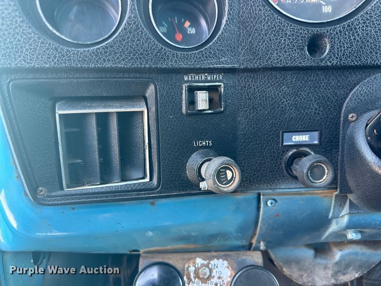 image for item DG4479 1973 Chevrolet C65 grain truck