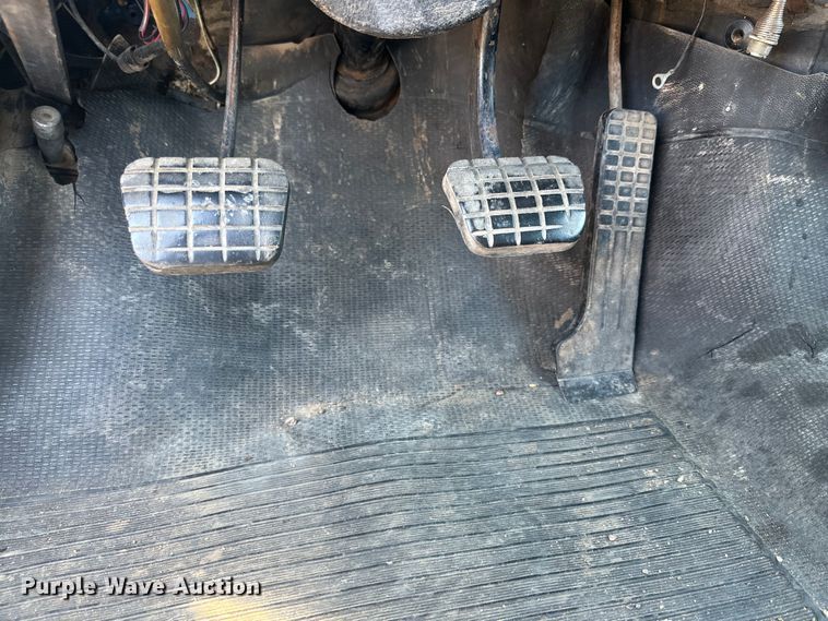 image for item DG4479 1973 Chevrolet C65 grain truck