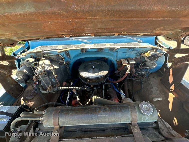 image for item DG4479 1973 Chevrolet C65 grain truck