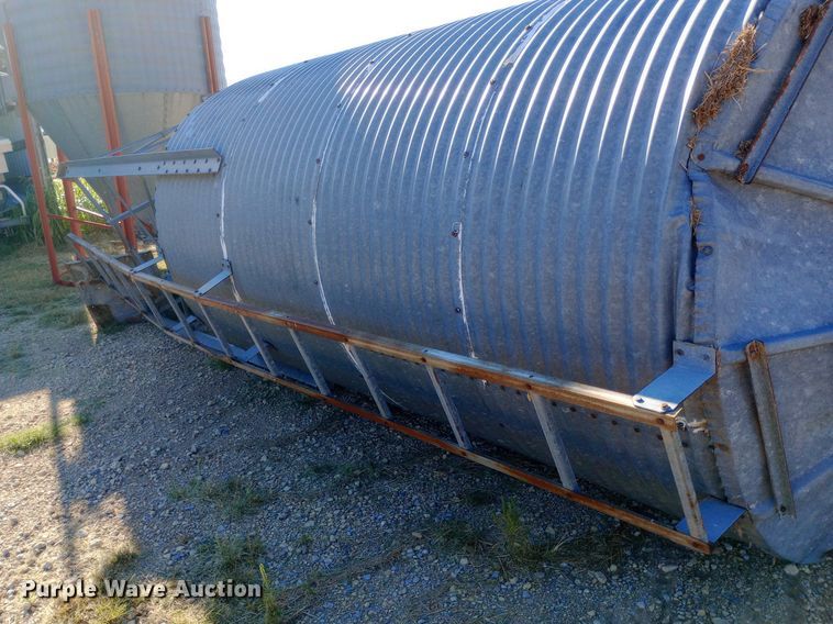 image for item DH1253 (2) grain bins