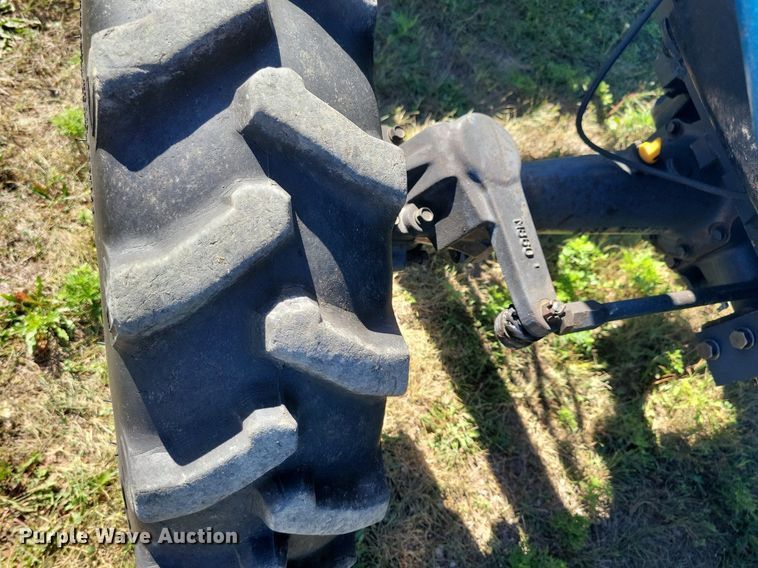 image for item DN3502 1997 Ford New Holland 1630 MFWD tractor