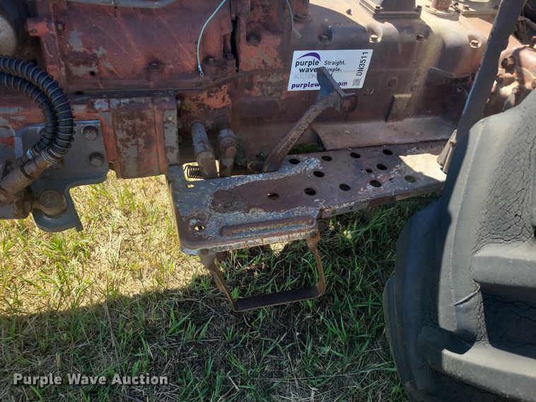 image for item DN3511 1975 David Brown 995 tractor