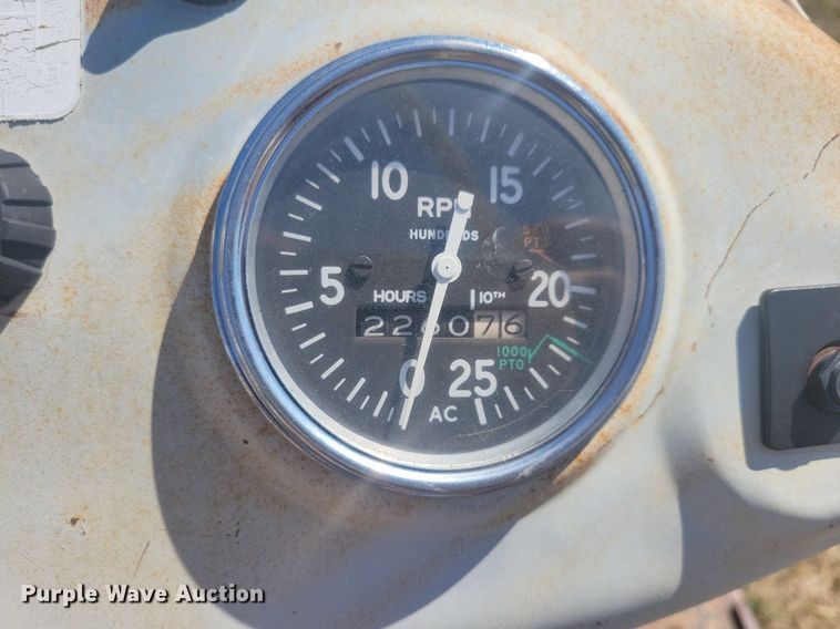 image for item DN3511 1975 David Brown 995 tractor